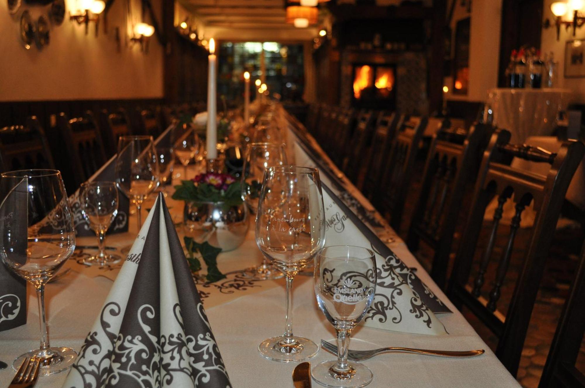 Altes Gasthaus Kuhr - Hotel & Restaurant بابينبورغ المظهر الخارجي الصورة