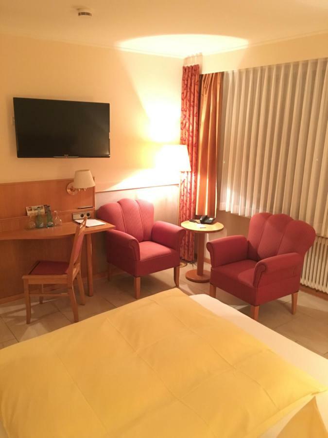 Altes Gasthaus Kuhr - Hotel & Restaurant بابينبورغ المظهر الخارجي الصورة