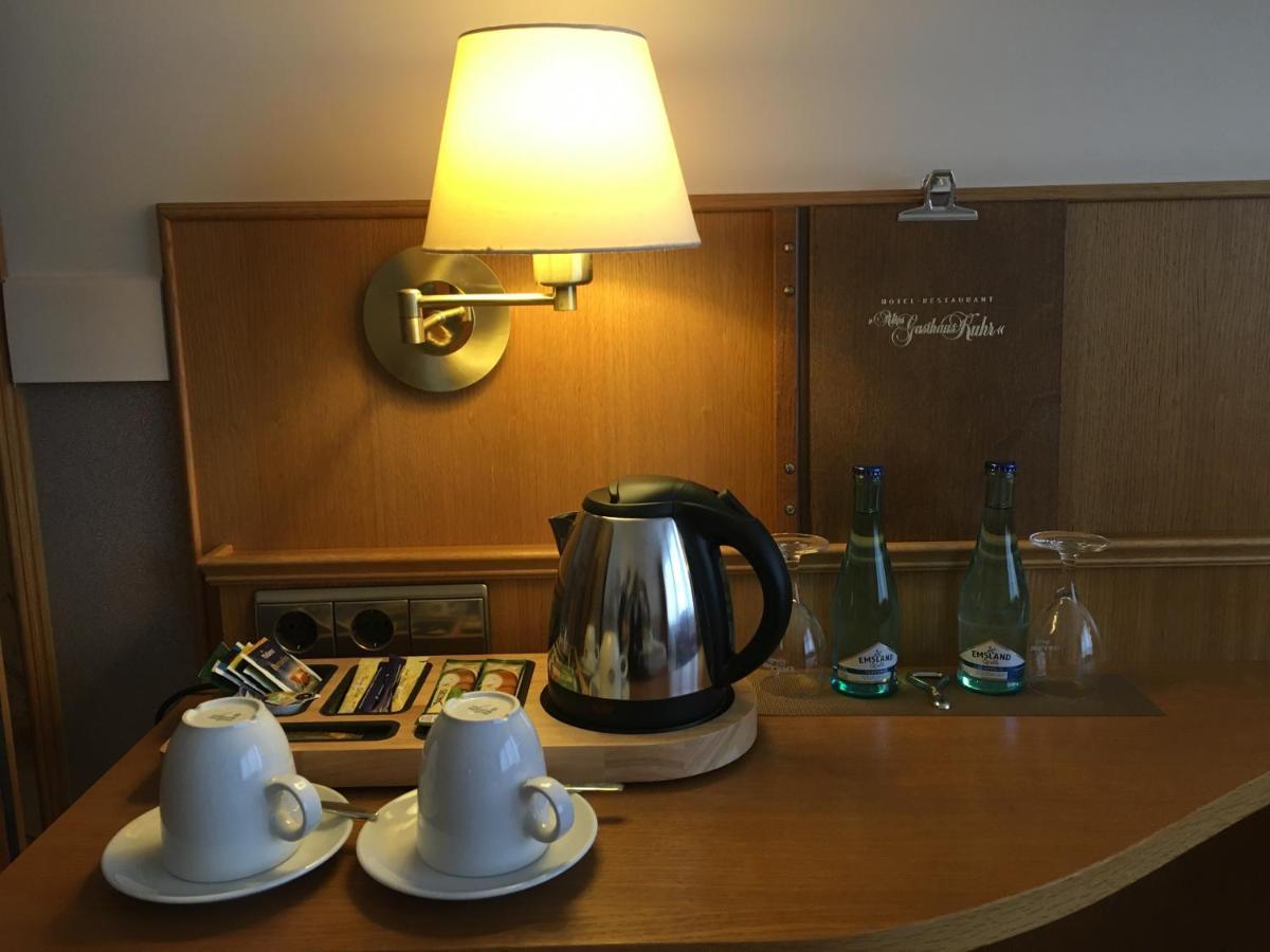 Altes Gasthaus Kuhr - Hotel & Restaurant بابينبورغ المظهر الخارجي الصورة