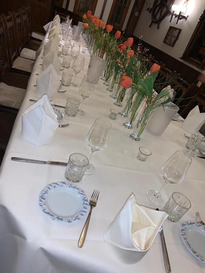 Altes Gasthaus Kuhr - Hotel & Restaurant بابينبورغ المظهر الخارجي الصورة
